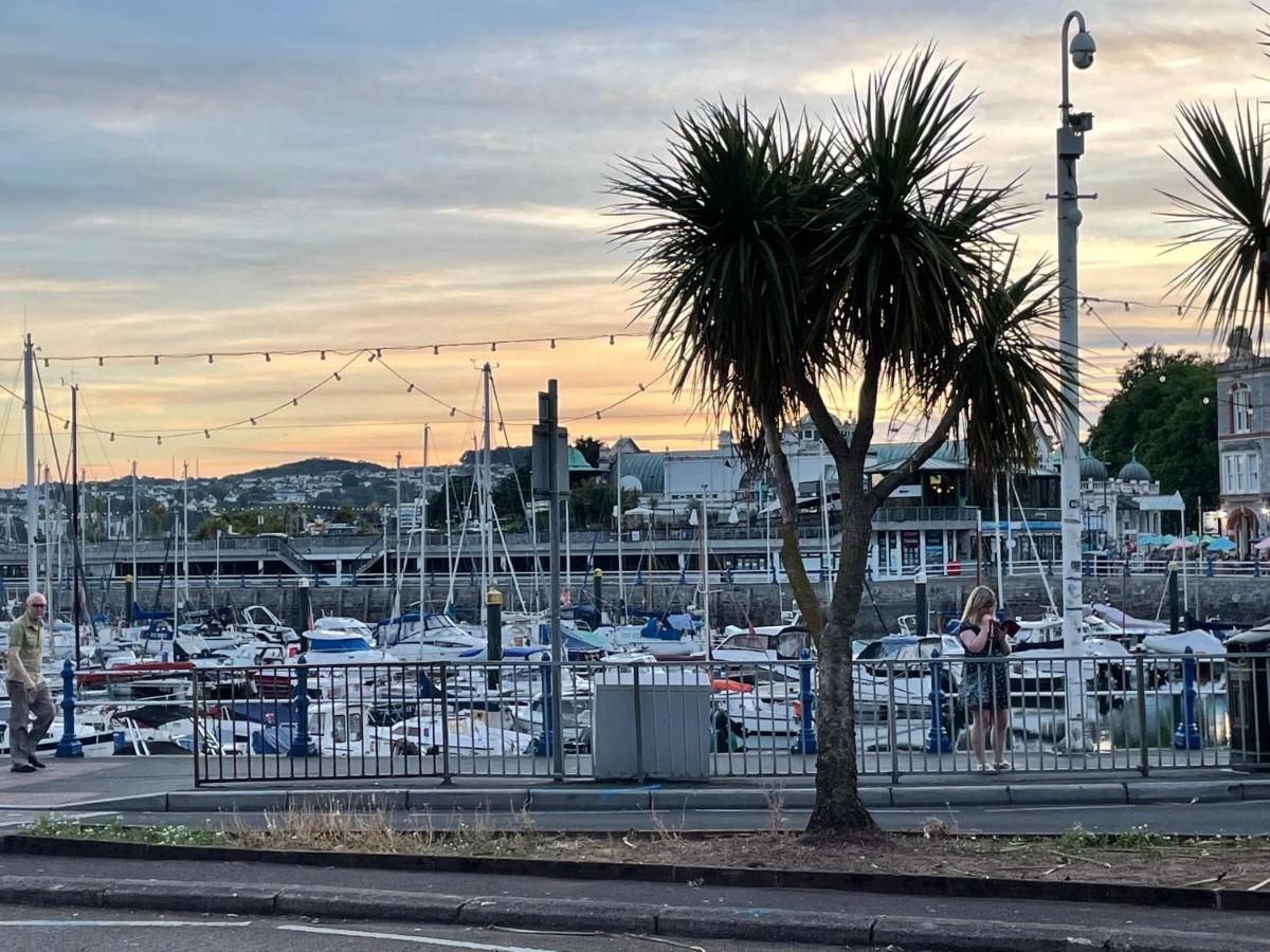 Garden Flat Torquay Just 2 Mins Walk From The Harbour Apartment Exterior photo